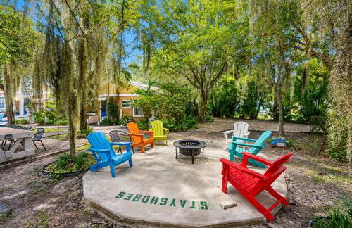 2 Homes • Hot Tubs x2 • Heated Pool • Fire Pit - Foto 78