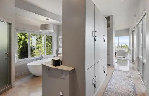 San Juan Islands - Ocean Views, Fire Pit & BBQ Area - Foto 6