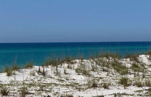 Pensacola Beach Gulf-Front 2BR Condo with Pool & Hot Tub - Photo 25