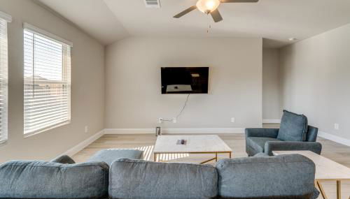 New Home with Yard and Pool Access 8 Mi to McKinney! - Foto 5