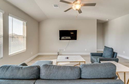 New Home with Yard and Pool Access 8 Mi to McKinney! - Photo 5