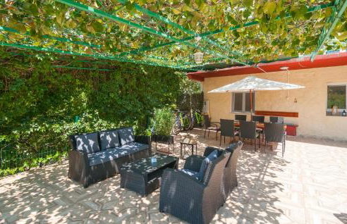 Four-Bedroom Holiday Home Kucice With A Fireplace 09 - Photo 7