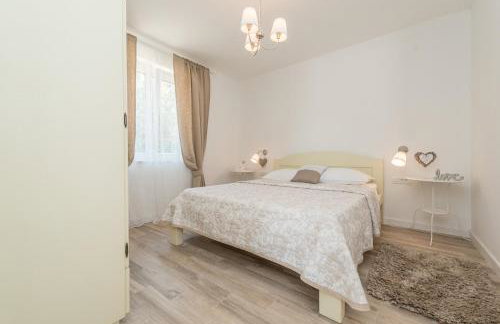 Sakarun - Ena - Photo 28