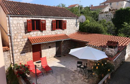 Guest House Roses - Photo 1