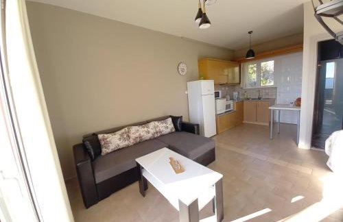 Stefanos Studios - Photo 79