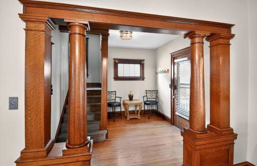 Historic Omaha Manor DT Near Zoo and Pool Table - Foto 7