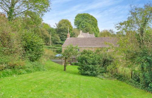 2 Bed in Bridport oc-93342 - Photo 3