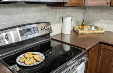 Twilight Hollow - Lakeview Retreat - Sleeps 24 - Foto 16