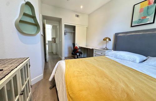 Close to Irvine IVC&UCI gate community2b &3b house more than 30nights - Foto 12