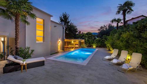 Villa Lovran, heated pool and Spa - Foto 3, Garden