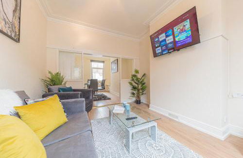 *KING BED* LUXURY CITY CENTRE HOUSE - Foto 12