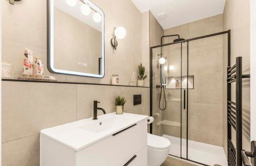 Stylish 2BR Apt in Highbury & Islington with Garden - Foto 30