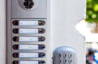 Well Lit and Creatively Designed Apartment - Photo 23