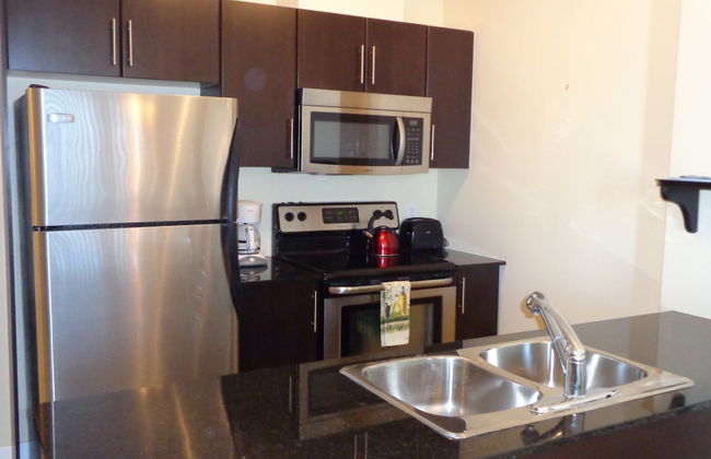 Regal Suites - Riverfront - Photo 7