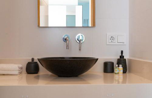 Villa Madrugada, beachside villa in Costabella - Photo 29