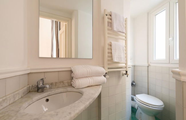 Apartment in Rome - Photo 35