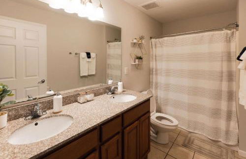 Spacious 3 Bed Condo Near ETSU - Foto 13