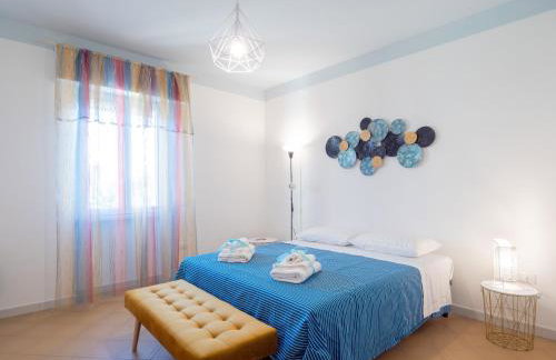 GuestHost - Salento 4 Stars - Blue & Yellow - Photo 2