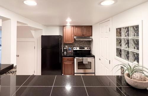 Charming Queen Anne Craftsman 4BR 2 Kitchens - Foto 52