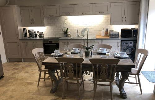 Camerton Inn Cottage - Photo 1