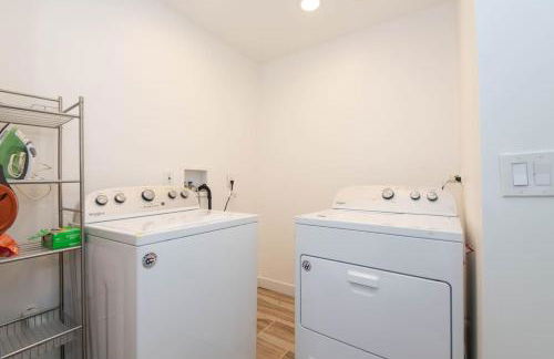 Lovely 2bedroom condo with free parking on premise - Foto 12