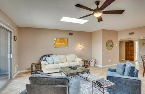 Quiet Townhome with Mountain Views in Green Valley - Foto 14