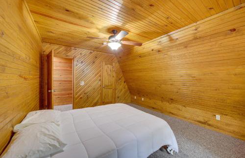 Lake Eufaula Cabin with Hot Tub and Large Deck - Foto 26