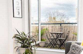 Spacious 1-Bed Apartment in Greenwich By LS2G Stays - Photo 22