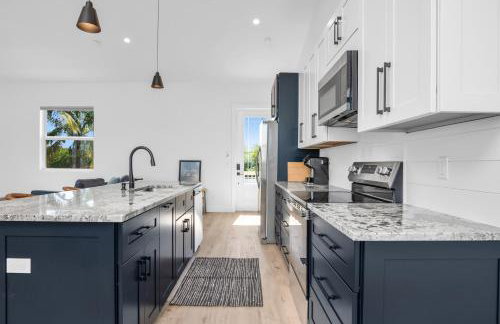 Harbor Place Boathouse BRAND NEW - Foto 8