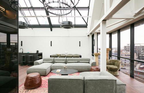 The Hill by Nestor - Photo 18