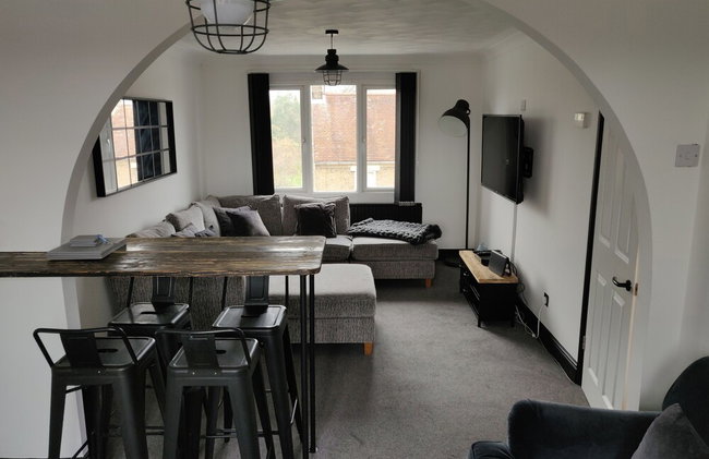 Riverside Park Penthouse Apt 1BR Parking St Neots - Foto 2