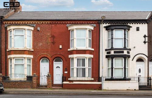 4-Bedroom House sleeps 9 in Liverpool Perfect for Contractors - Free Parking - Fast WiFi - Fully Equipped Kitchen - Hosted by By Hinkley Homes Short Lets & Serviced Accommodation - Foto 16