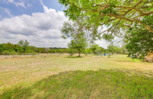Fox Ridge Farmhouse - Hill Country Getaway! - Foto 33