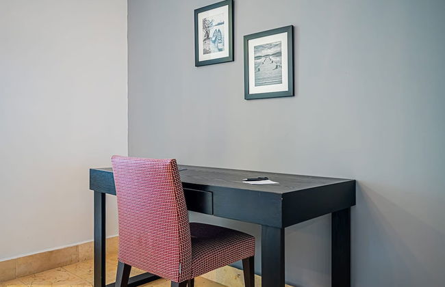 w Prestigious 1BR w Fantastic Balcony in YOO - Foto 11