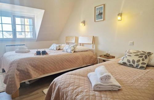 Charming Breton Holiday Home Right by the sea - Photo 62