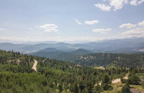 Mountain Views and Hot Tub Airy Forest Escape! - Foto 31