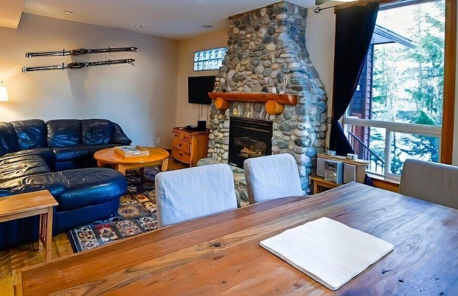 Polar Peak Lodges by Fernie Lodging CO - Photo 29