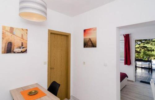 Apartments Ammos - One Bedroom Apartment with Shared Terrace and Sea View Mali - Photo 2