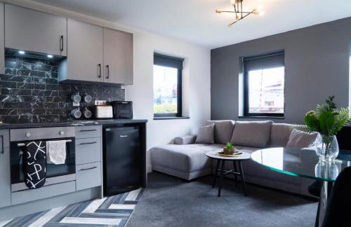 Lux Style Homes -1 BED APARTMENT close to City Centre - Free WIFI - Free Parking - Smart TV - Full Kitchen - Self Check In - Foto 2