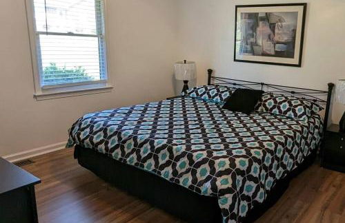 Modern home steps to historic downtown Salisbury - Foto 5