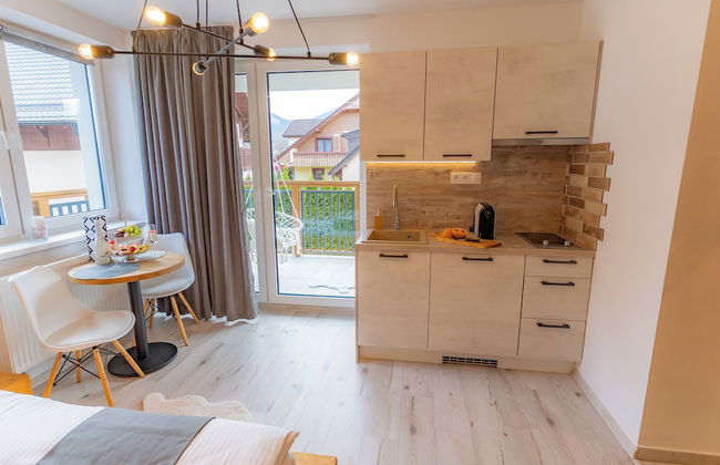 Miracle Seasons - Foto 34