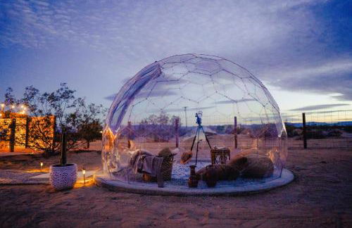 Romantic Desert Escape - Stargazing Dome, Hot Tub, Fire Pit, Hammocks, Cowboy Pool - Foto 16