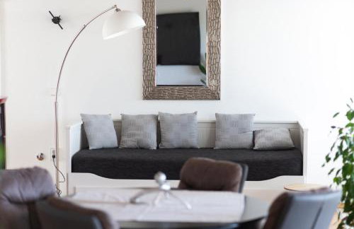 Officinalis - Family Vacation House - Photo 2