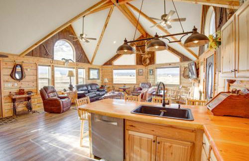Roberts Home with Western Decor and Mountain Views! - Foto 9