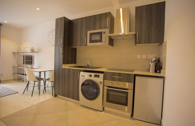 Accra Luxury Apartments at The Gardens - Photo 23