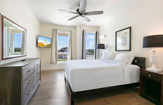 Stunning Condos Near French Quarter - Foto 29