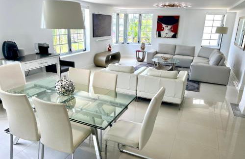 WOW! Best Location! Best Unit! New Renovated South Beach Ocean Front - Foto 9