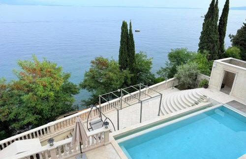 Villa Isabella - Luxury with style right next to the beach, private pool and sea view - Foto 3