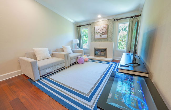 Amazing Disneyland Spa Pool Villa - Photo 26