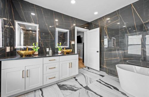 Tranquil Escape- Spa Bath & Pool for One or Couples - Foto 5